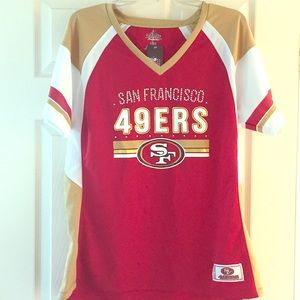 Women's NFL top